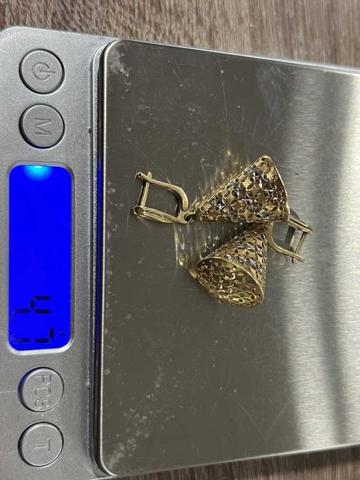 Златни обеци 585 4,7гр