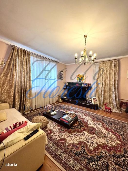 Casa 6 camere pe un singur nivel, curte & terasa, zona Avram Iancu