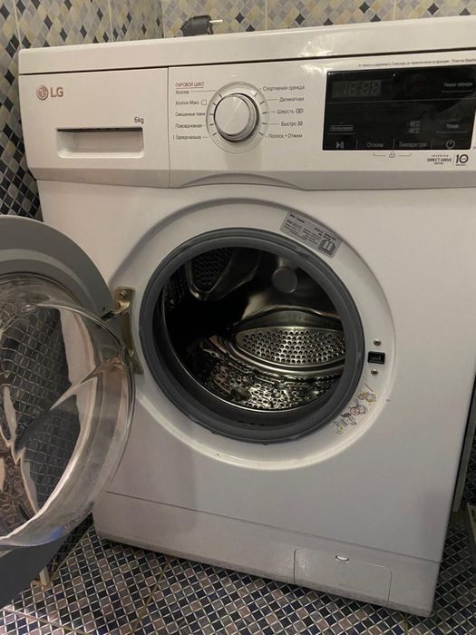 Продам стиральную машинку