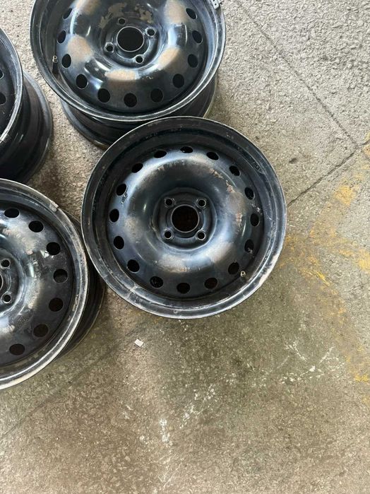 Штампованные диски R15 ( 4×100 )