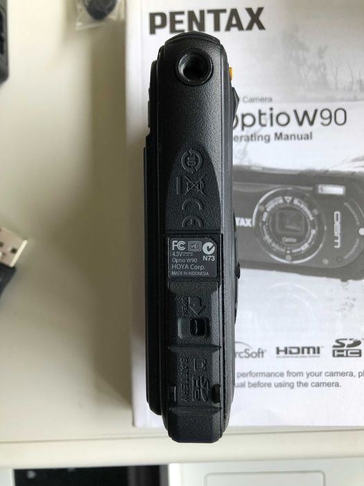 Pentax Optio W90 -Водоустойчив,Противоударен -фотоапарат(камера)