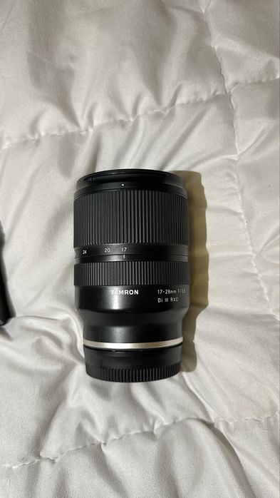 Tamron 17-28mm f/2.8