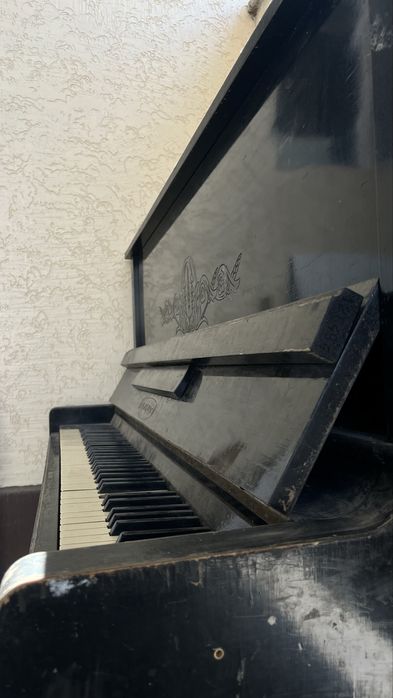 Продается черное пианино “Беларусь”