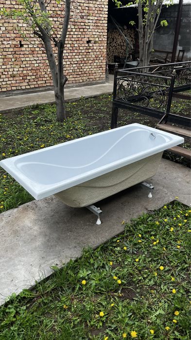Ванна на продажу!