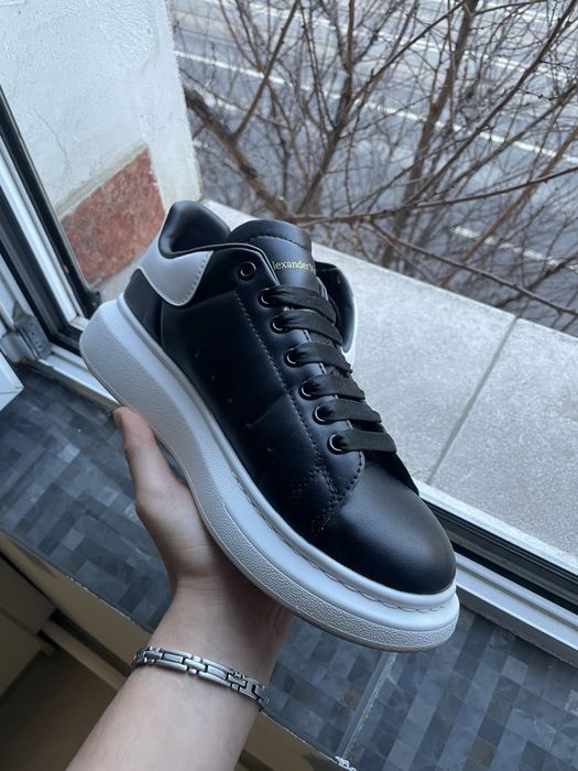 Alexander McQueen Marimea 43