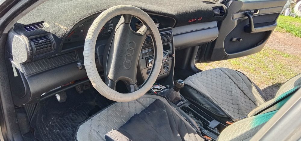 Продам Ауди 100 с4
