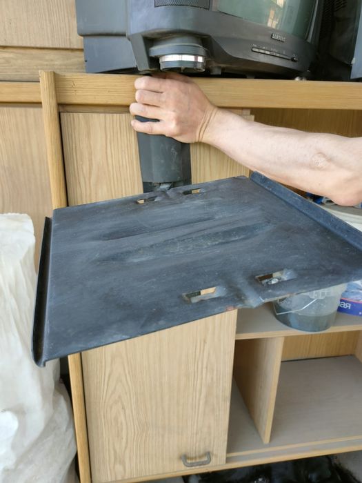 Продам телевизор