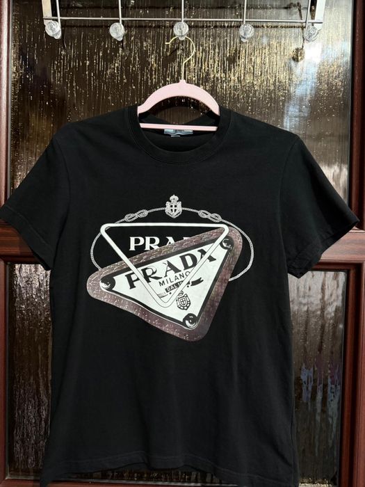 Vand tricou prada