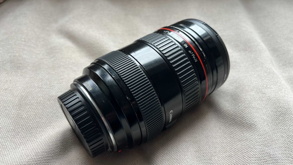 Canon EF 28-70mm f/2.8L USM
