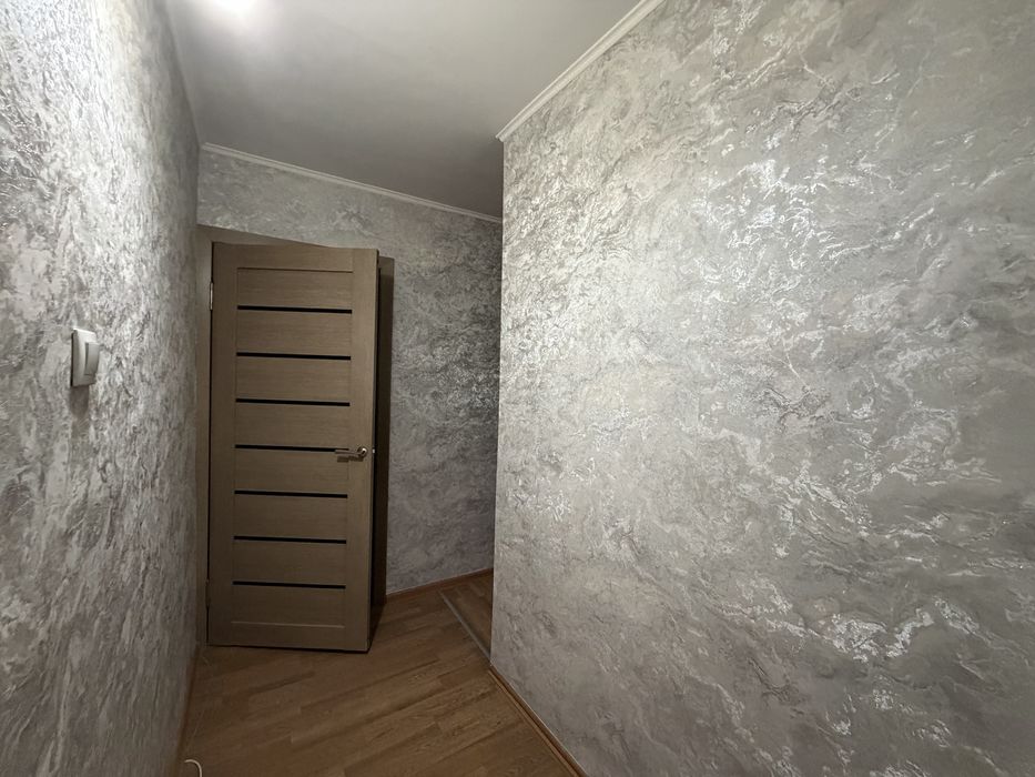 Сдам 2 комнатную  квартиру на долгий срок