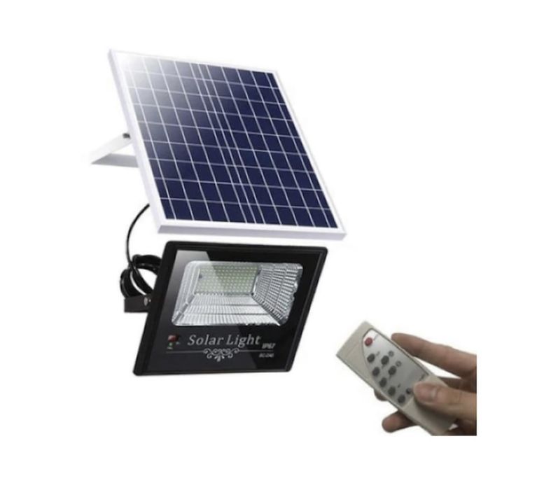 Proiector cu incarcare  solara 200w