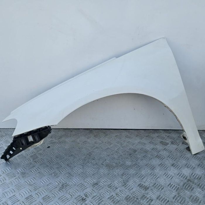 Aripa fata stanga Volkswagen Scirocco 3