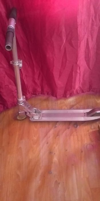 Продам самокат металлический