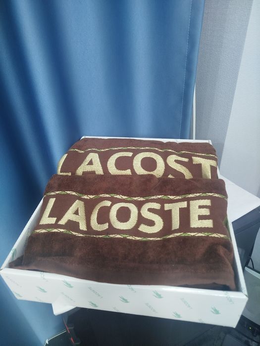 Брендовые полотенца LACOSTE