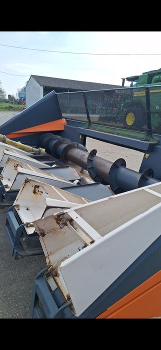 Masa de floare tocator porumb heder cu tocător NAS