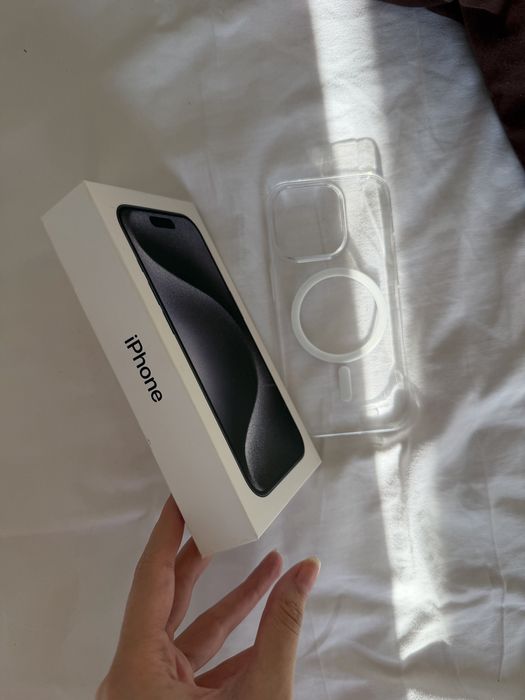 Продам iPhone 15 Pro 256 gb синий