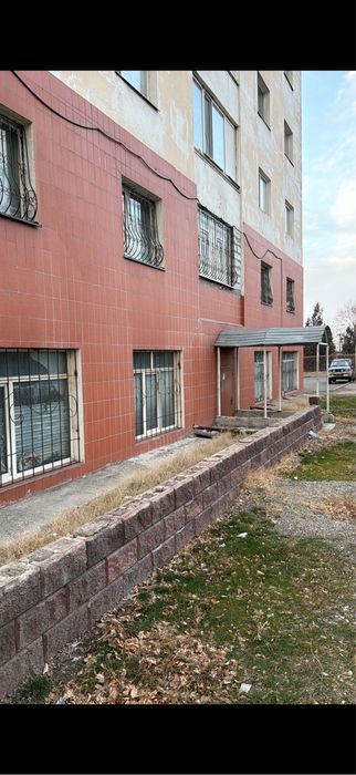 Продаётся коммерческое помещение в районе Каратал