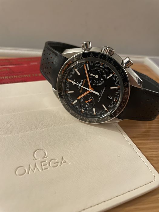 Omega Speedmaster Racing 9900
