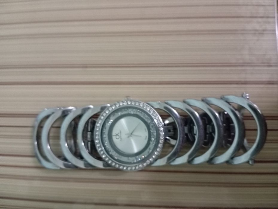 Часы наручные,женские Calvin Klein