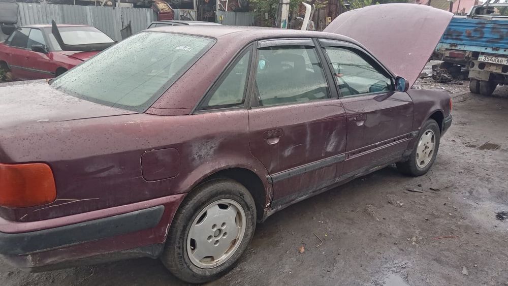 Продам ауди С 4 в полный разбор
