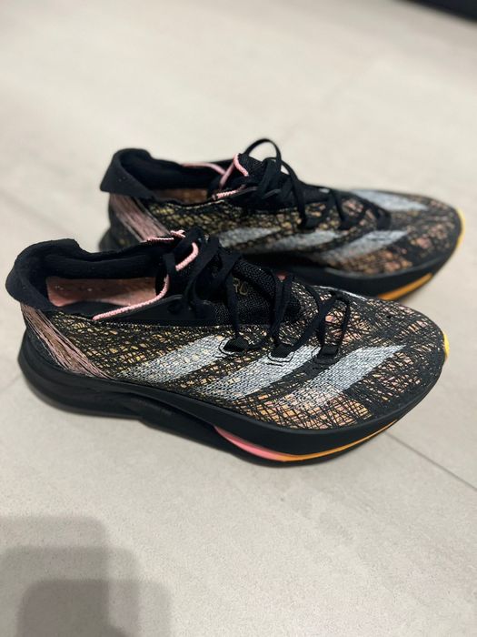 Vând adidași de alergare ADIZERA Prime X2 STRUNG