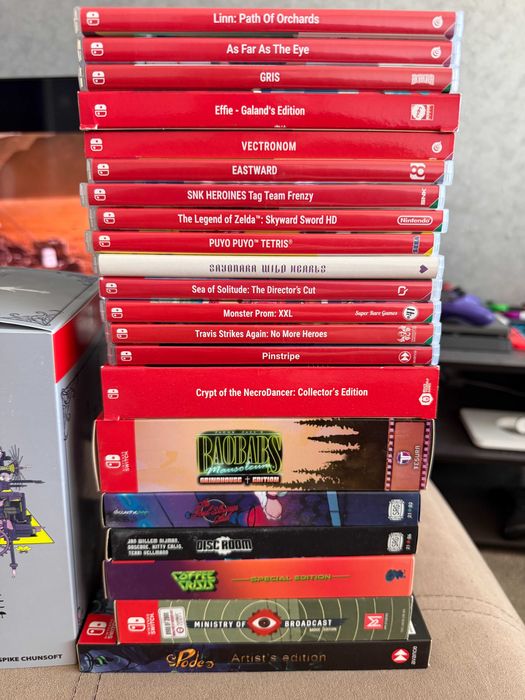 Комплект от 21 игри за Nintendo Switch като нови