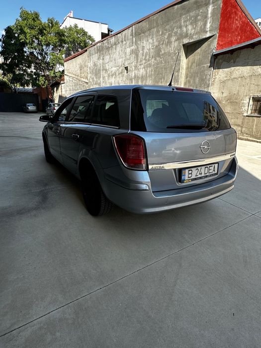 Vanzare Opel Astra H