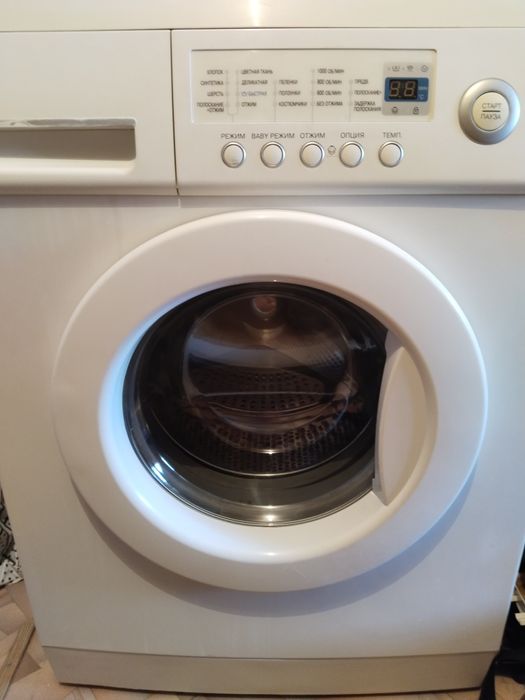. Продам стиральную машину автомат Самсунг.