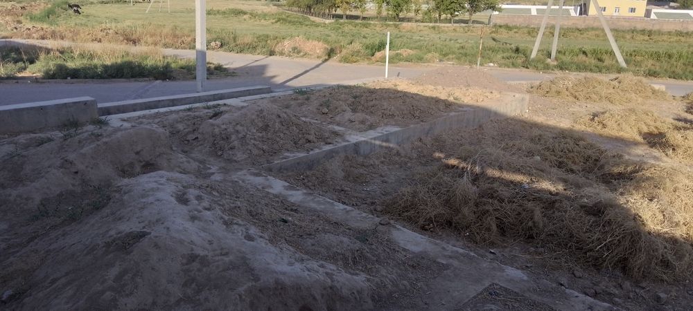 Фундаменті бар ұзыннан жер сатылады.