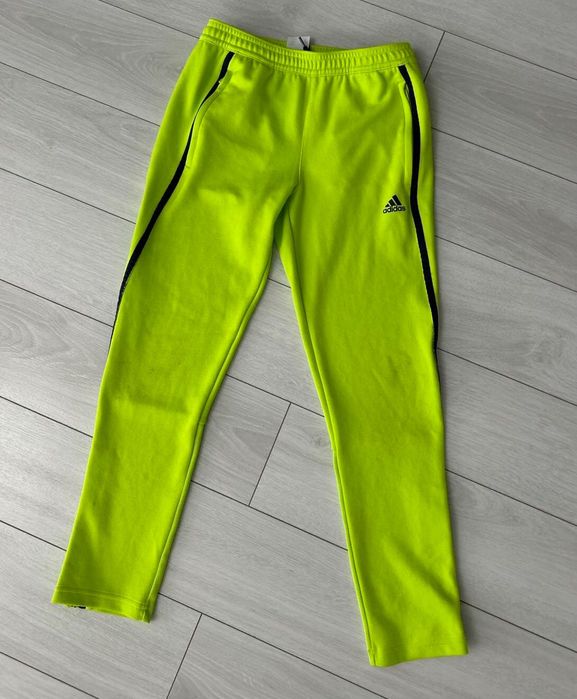 Оригинални мъжки анцузи Adıdas