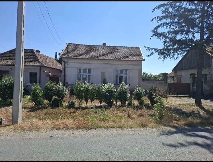 Casa de vanzare