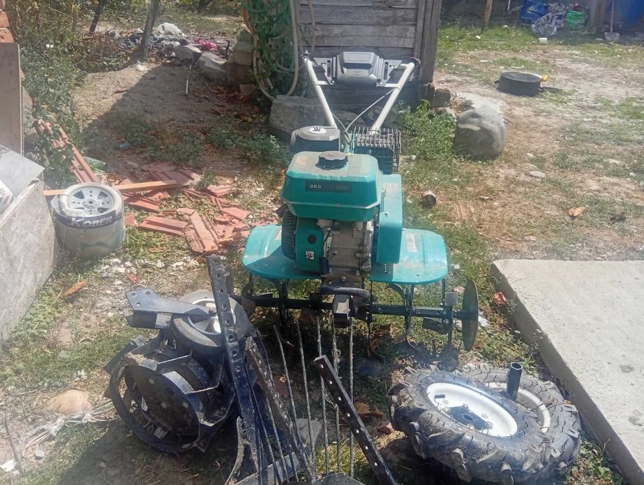 Motocultor aproape nou