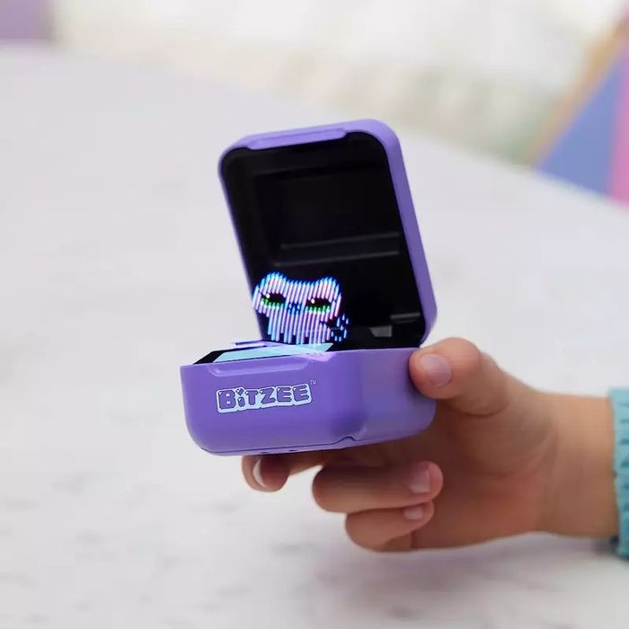 Виртуальный питомец "Bitzee". "Hamsterball". Тамагочи.