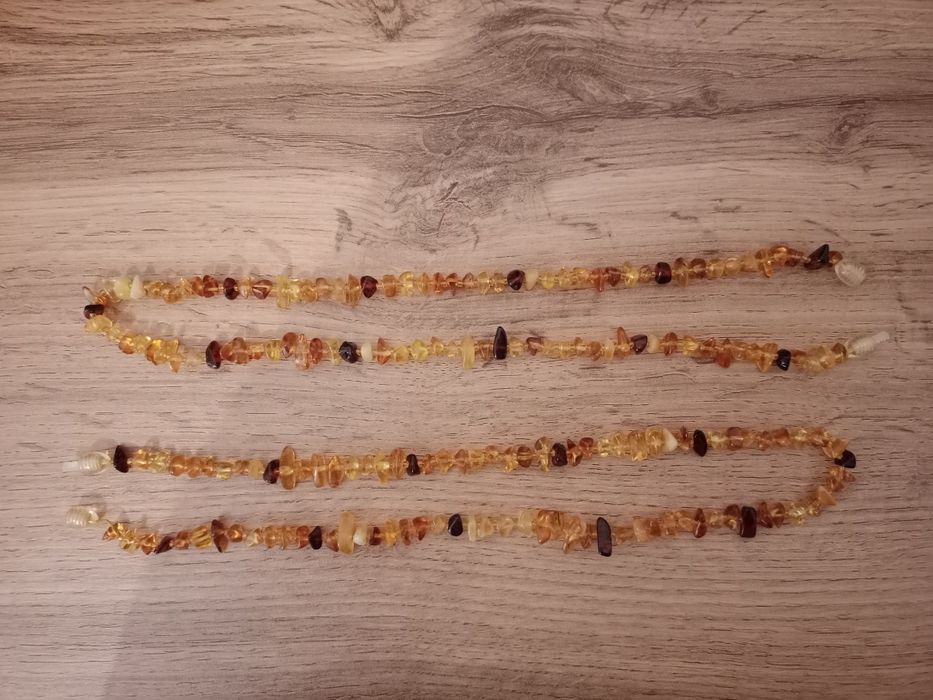 Продам бусы янтарный