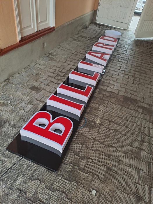 Reklama bukva banner