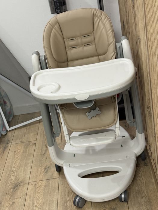 Стульчик для кормления Peg Perego Tatamia