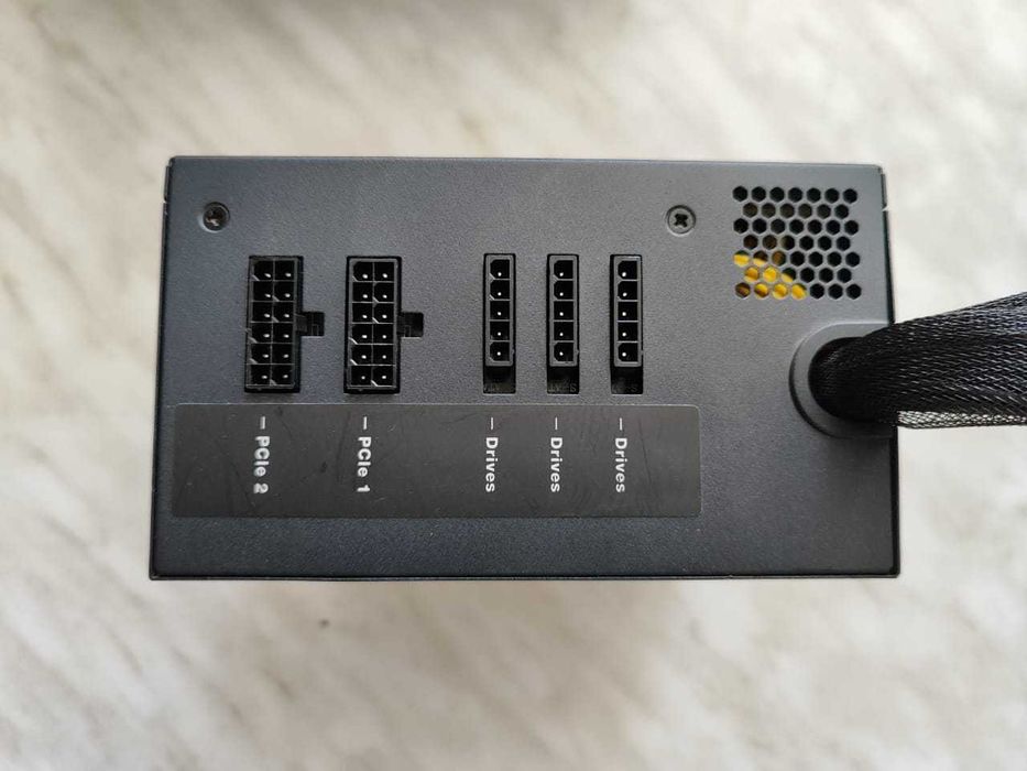 Блок питания ATX 600 W be quiet! Pure Power 11