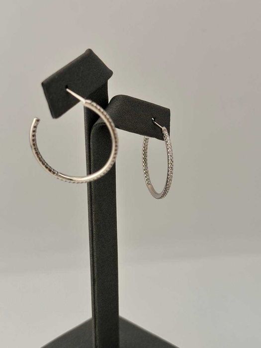 Серьги De Beers с бриллиантами