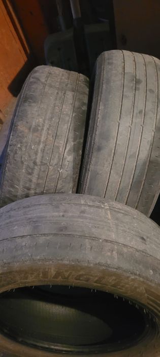 Шины 215/60/16 продам.