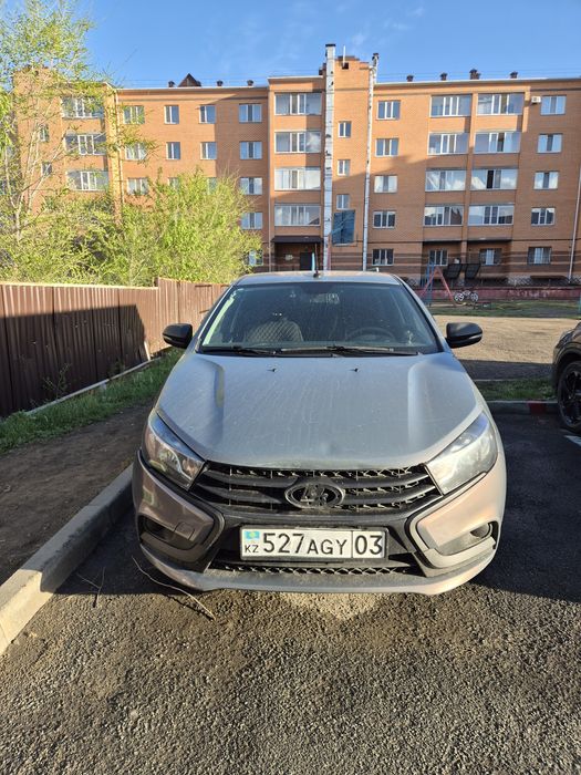 Lada vesta продам