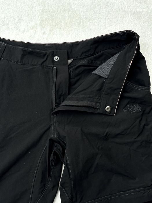 Дамски панталон The North Face 2-в-1 (Convertible Tech) - размер S(8), Отлично състояние