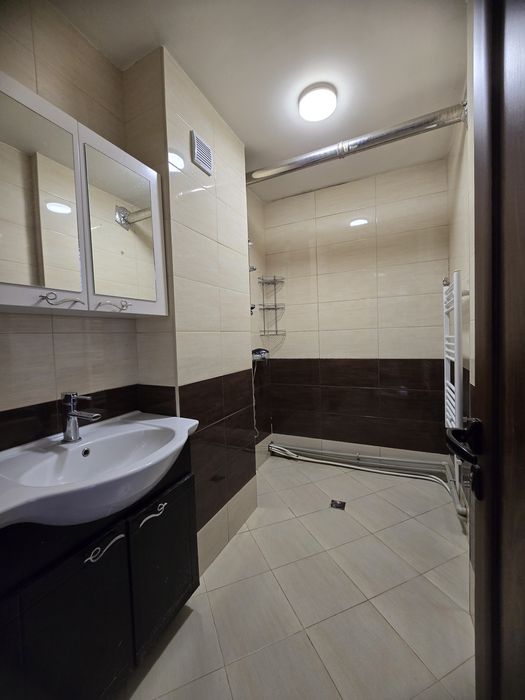 Продава се Тристаен апартамент в Горна Оряховица - 78 кв.м за 949 €/кв.м - Снимка #9