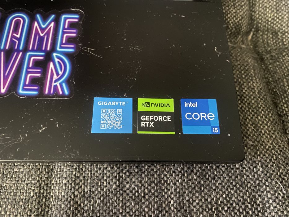Продам игровой ноутбук Gigabyte G5 KF