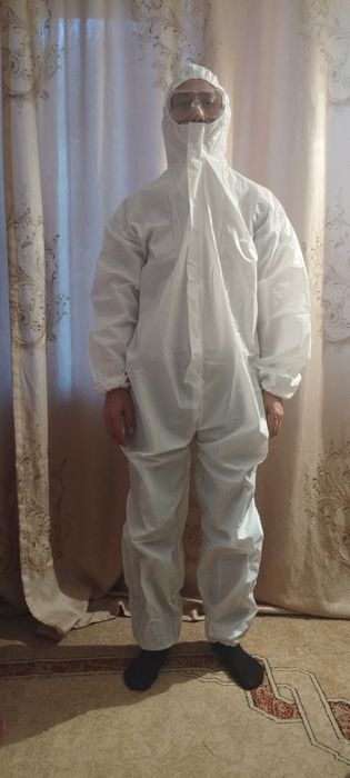 Качестенные Защитные комбинизоны