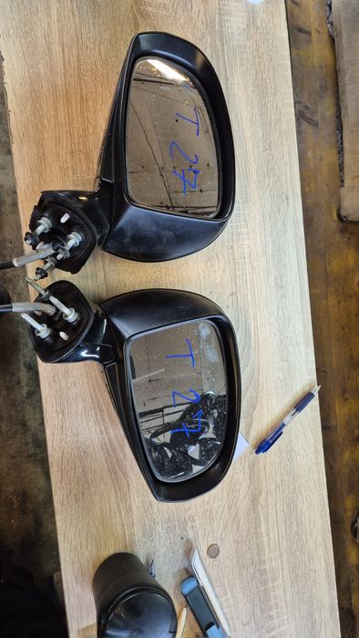 Оригинално Дясно  Ел.Огледало за Тойота Авенсис  Т27 2008- 2012г