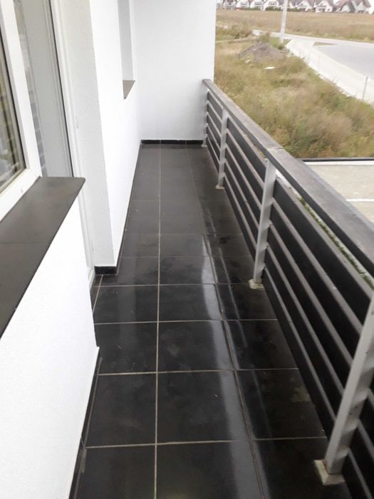 Inchiriez ap cu 2 camere in bloc nou in sfantu ilie