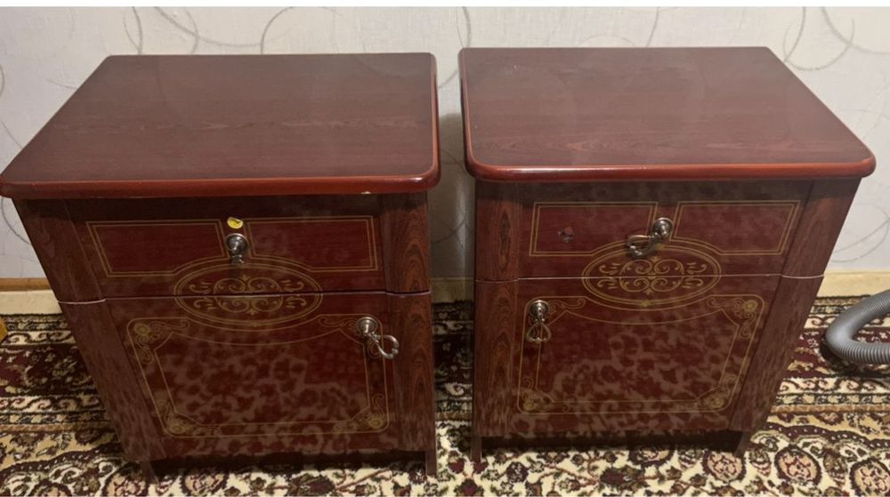 Спальный гарнитур