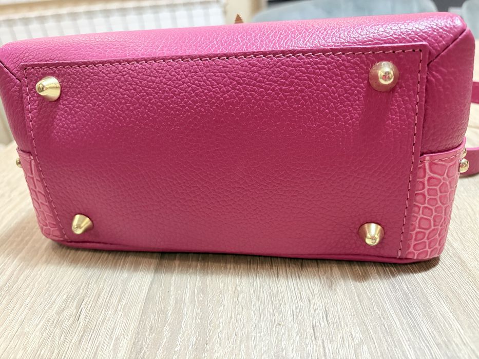 Дамска чанта от естествена кожа