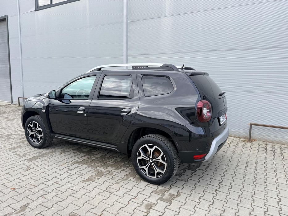 Dacia Duster Prestige / 1.6 Sce / 99.000 km / climatronic / navigatie / incalzire scaune / camere 360
