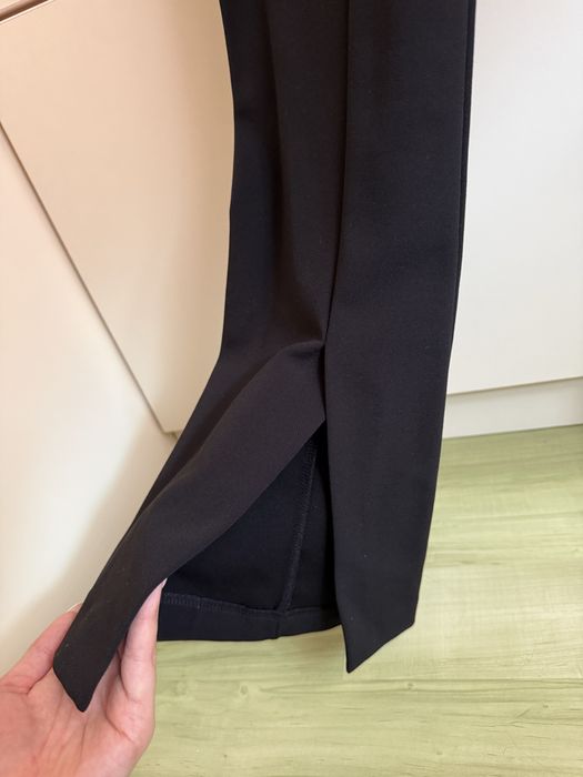 Черен панталон Zara